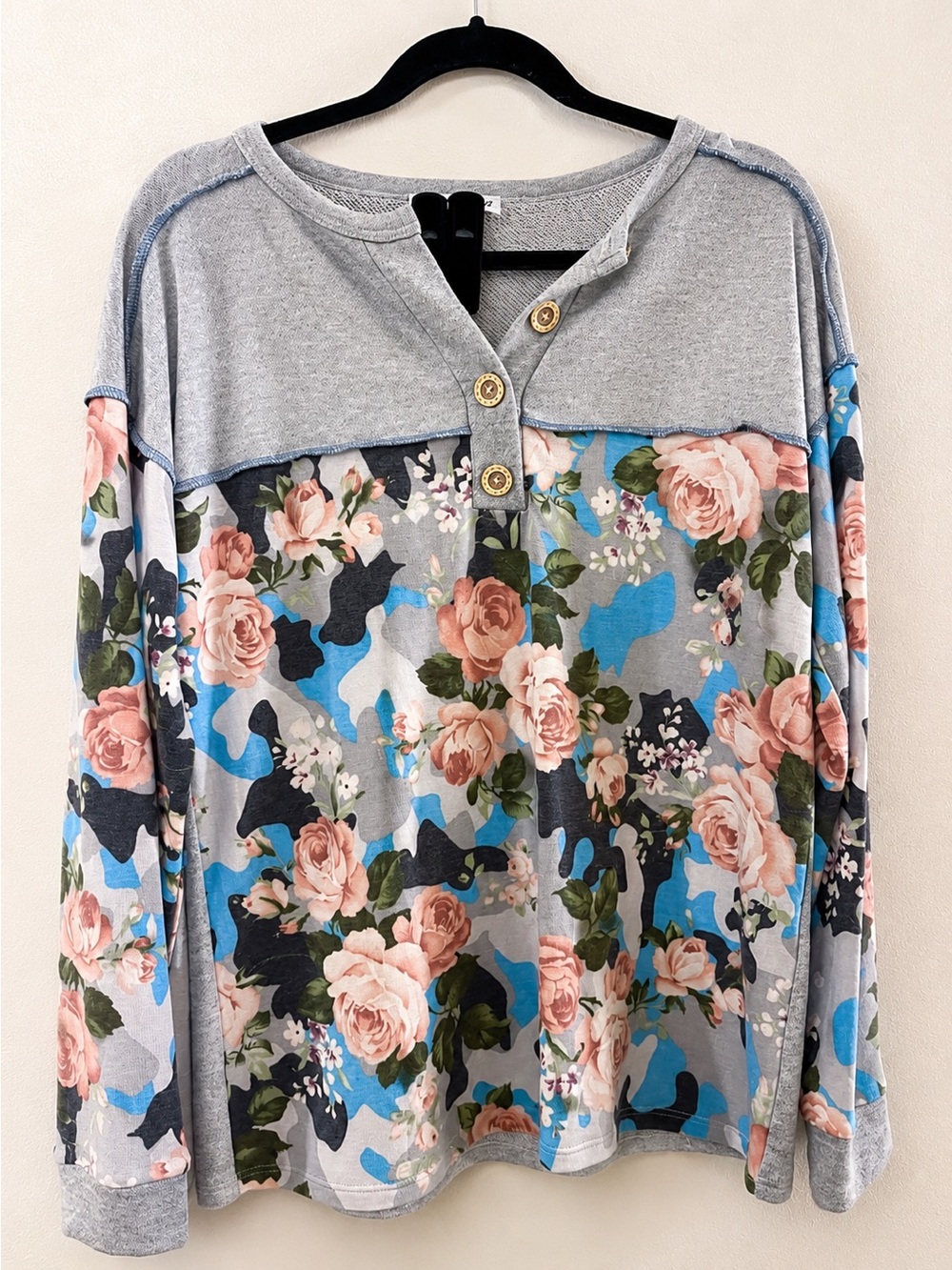 MACARON Grey Long-Sleeve Henley with Pink Floral Camo